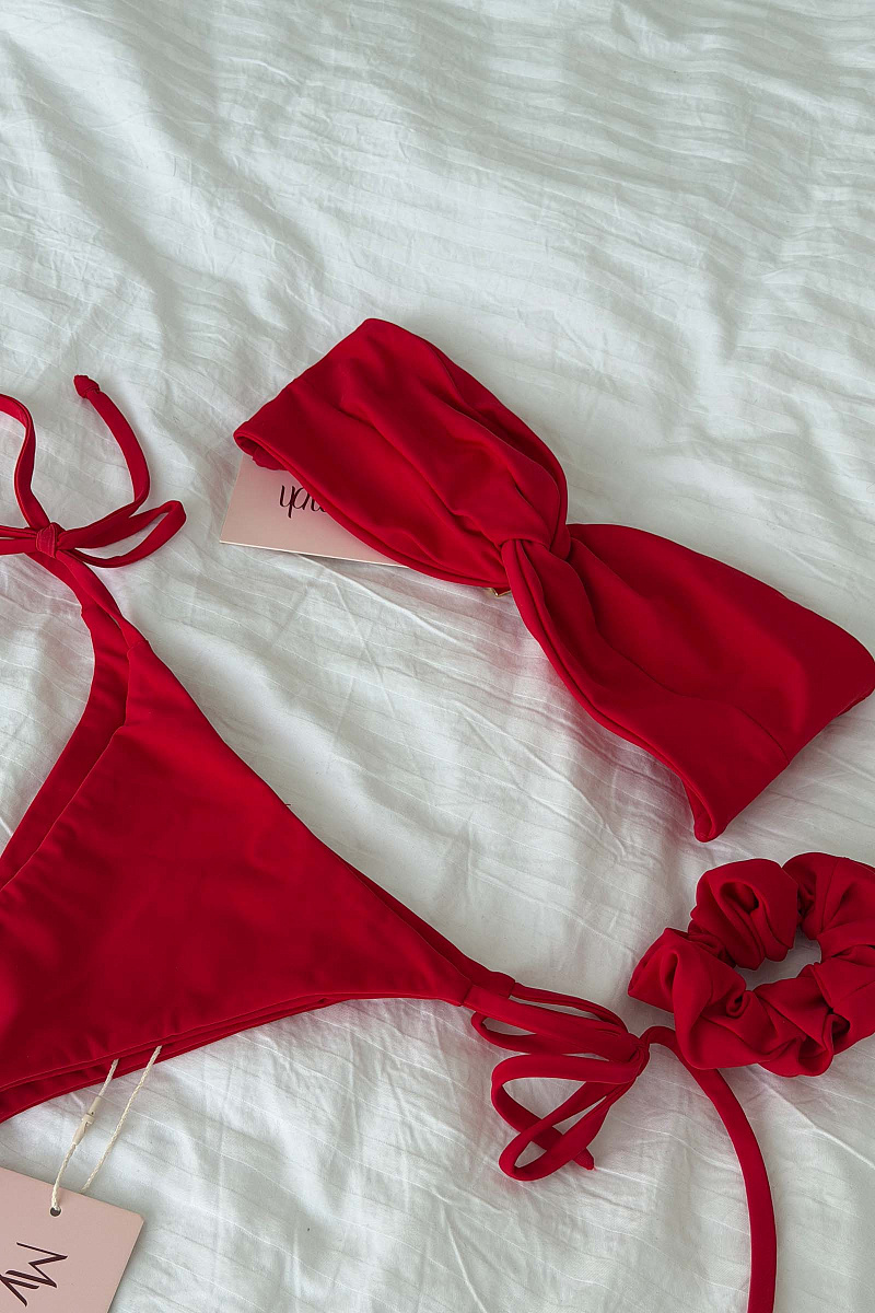 Топ-бандо Дейзи