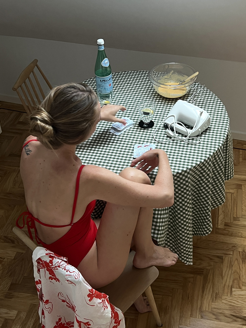 Купальник слитный Хлоя с открытой спиной 